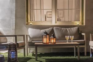 Old Fortress View Roof Top Apartment by Konnect