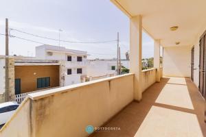 Orchidea Flat - Roca