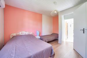 Maisons de vacances Piscine & acces a la reserve de la Belle-Henriette : photos des chambres