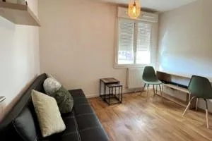 Charmant studio en centre-ville de Quincy à proximité de Paris ! - Lieusaint