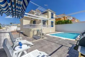 AZUL by the Sea - Вільямартін