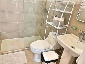 Apto 3 Habitaciones Zona Tranquila Con Parqueo