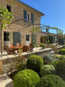 Maisons d'hotes Les Oliviers De Notre Dame : photos des chambres