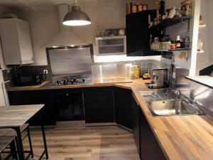 Maisons de vacances Maison chaleureuse a Ajaccio avec vue sur le jardin : photos des chambres