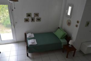 Summer Family House with sea view and garden