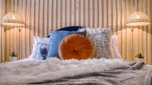 London Hammersmith - hot tub, cinema & gaming room