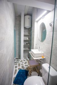 Anatoli Studios in front of the beach