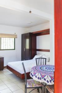 Little Dreams Charming Ground Studio