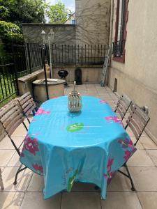 Maisons de vacances Majestueuse Residence a 20 Minutes de Paris : Maison 5 Chambres