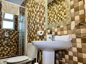 Amazing 3Bedroom Apartment in Capuchinos by Easytrip