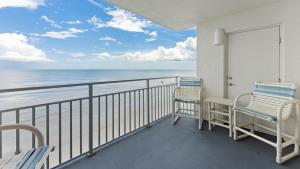 Direct oceanfront and beach view with the best complex amenities!