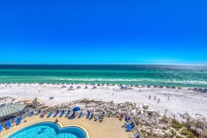 Beach House Condominiums C603 - Beachfront with Pool, WiFi, & Beach Service