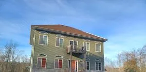 Harvey's Lake/near Rickett's Glen - Sugar Notch