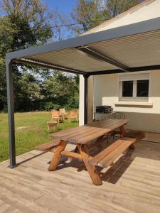 Appartements Villa dans la foret provencale : photos des chambres