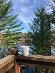 Iggy & Al's Treehouse - Alice Lake - Hazelhurst