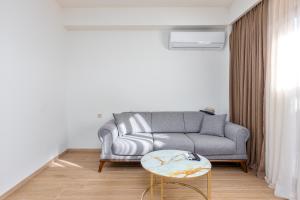 Fresh Air & Panoramic View (Floor 1 & 2)