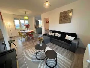 « stef one « centre ville 2 chambres 3 voyageurs - 瓦朗西纳