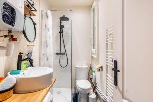 GuestReady - Cozy Retreat near Place de la Nation