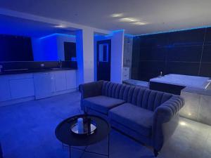 Appartements Love Room avec Baignoire Balneo Jacuzzi : photos des chambres