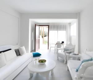 Granari Blue Salt Luxury Living