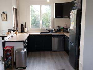 Maisons de vacances Maison cosy au calme avec jardin : photos des chambres
