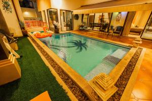 November T Pool Villa 2