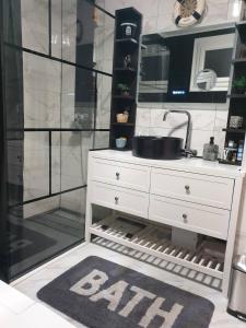 Maisons de vacances Maison cosy au calme avec jardin : photos des chambres