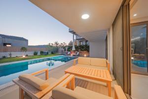 Villa İon İndoor heated pool, Sauna, Jacuzzi, Underfloor heating system
