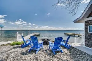 Waterfront Romulus Getaway with Private Dock! - Yale