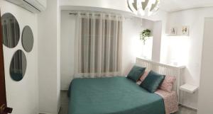 Sea view apartment, first line on the beach, Remote work