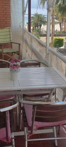 ENCANTADOR apartamento frente a la playa de Bara