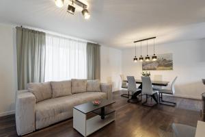 Apartment Larissa by Rent Istria