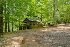 Hike, Soak and Unwind in Nature Blue Ridge Cabin