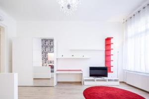 Super central convenient apartment