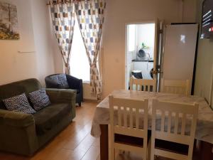 Quayside property 3BR 6 beds & Onsite Parking