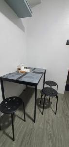 Makati Apartment I