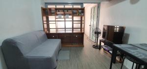 Makati Apartment I