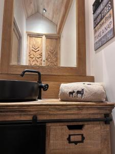 Appartements Le Rioumajou 1 - Grand T6 - Piscine - Centre St Lary : photos des chambres