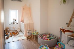 Maisons de vacances Maison atypique, grande terrasse avec jacuzzi : photos des chambres