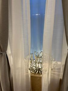 Leonetto Art Domus - Deluxe Apartment by Pantheon, Navona & Spanish Steps