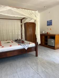 Phòng Tiêu Chuẩn Giường Đôi Nhìn Ra Vườn (Standard Double Room with Garden View)