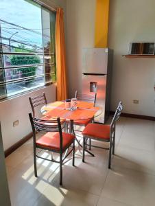 200 RV APARTMENTS IQUITOS PERÚ-Apartamento segundo piso con vista al exterior