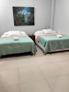 200 RV APARTMENTS IQUITOS PERÚ-Apartamento segundo piso con vista al exterior