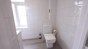Flat 1 - 24 Cliff Road