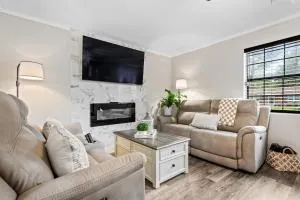 Private Home In Pooler, Mins From Sva AirportPet Friendly - Пулер