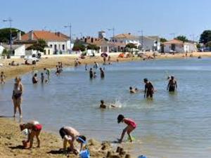 Charmant Studio à La Faute-sur-Mer, proche plages et commerces, idéal pour 2 pers. - FR-1-476-210