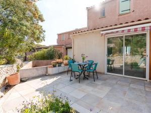 Charmant Pavillon avec 2 Terrasses et Parking Privé à Saint Pierre la Mer - FR-1-409-268