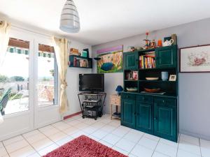 Charmant Pavillon avec 2 Terrasses et Parking Privé à Saint Pierre la Mer - FR-1-409-268