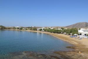 Oasis Studios Logaras Paros Greece