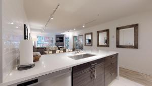 Bear Lodge, Whistler Village - Spectacular Location on Village Stroll, Designer Remodel